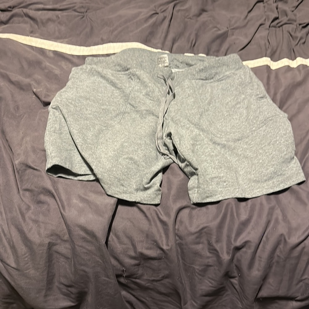 Shorts - Picture 2 of 2